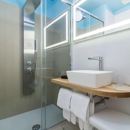 L'Ambasciata Hotel De Charme 3* Кальяри