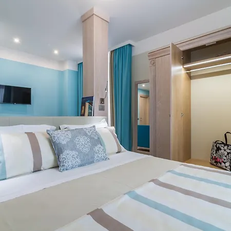 L'ambasciata De Charme